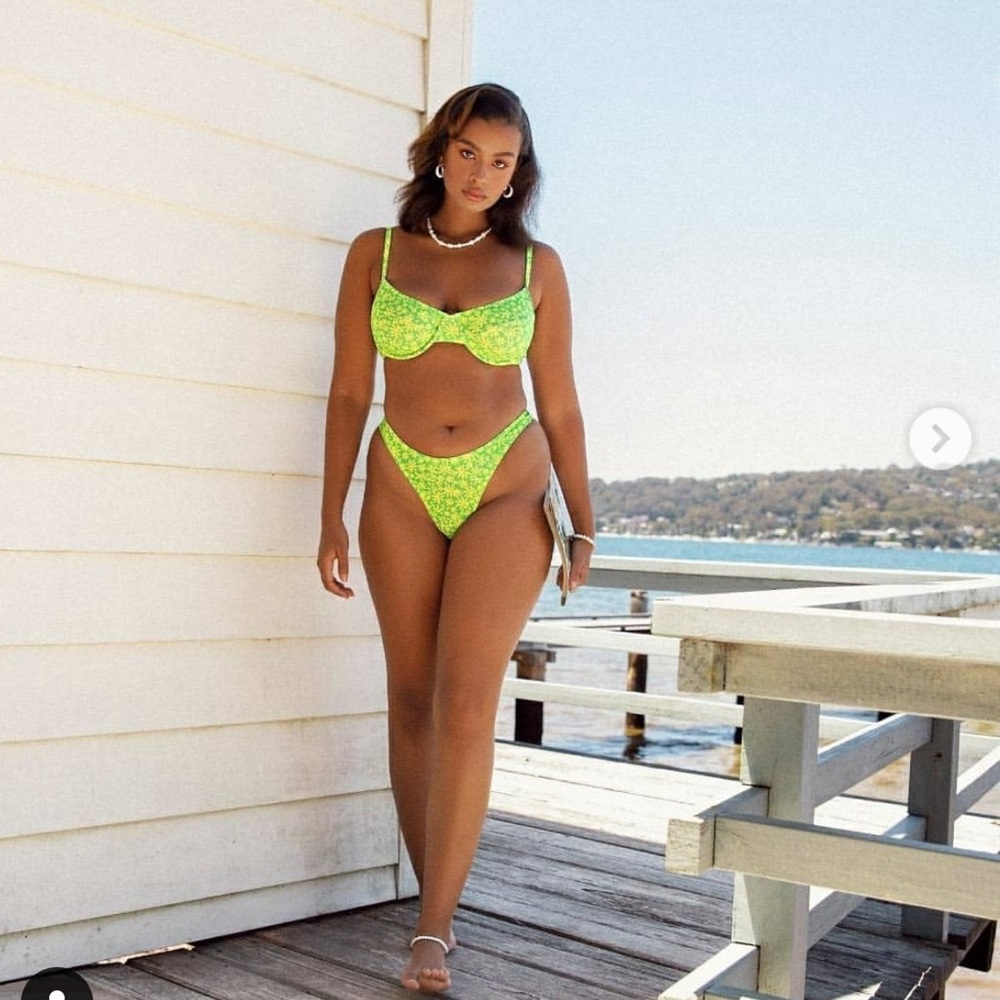Kulani Kini Banana Cabana Print Bikini Set - high leg vintage // ditzy underwire